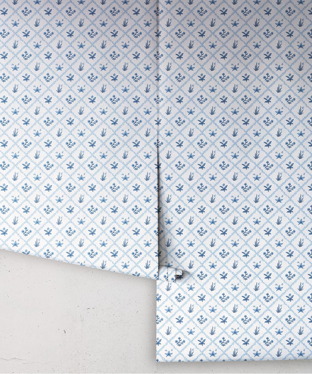 Floret Wallpaper, Sapphire