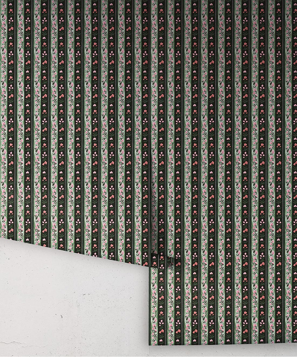 Garland Wallpaper, Jewel