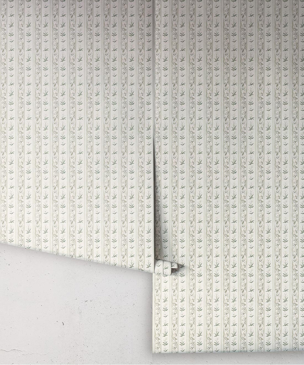 Garland Wallpaper, Linen