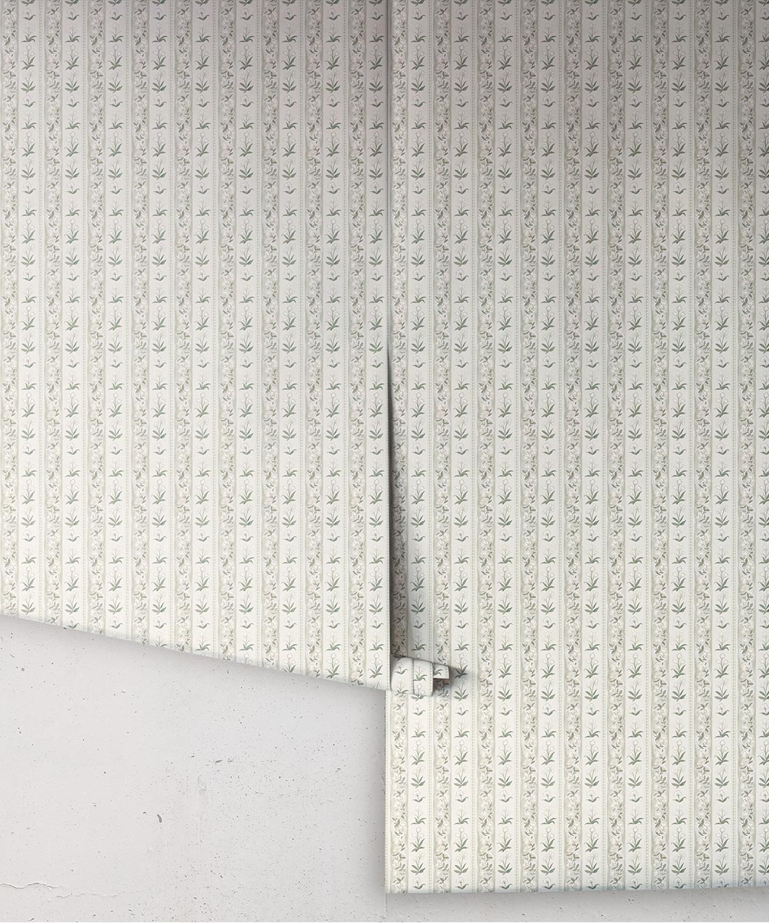Garland Wallpaper, Linen
