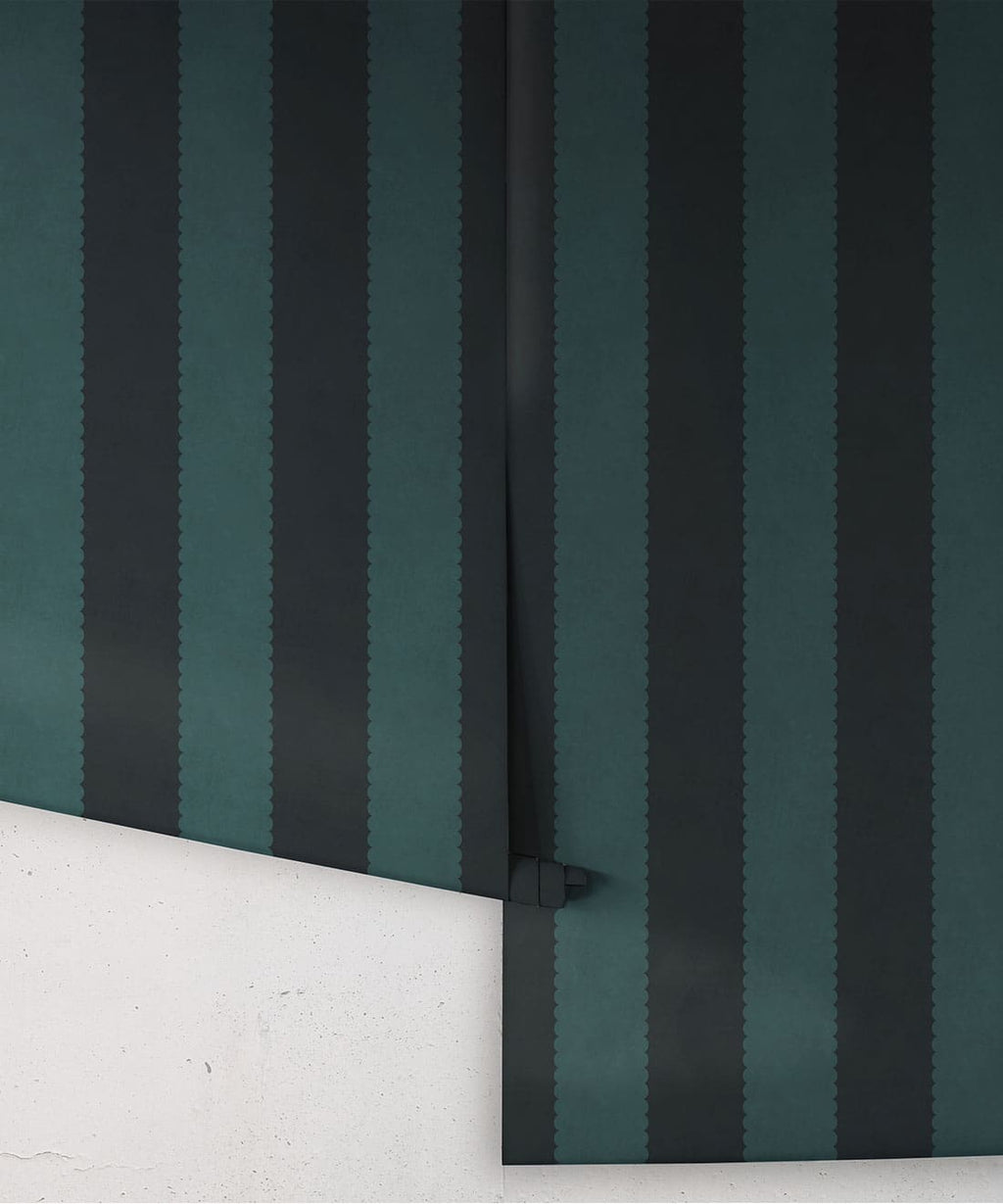 Scallop Stripe Wallpaper, Topaz