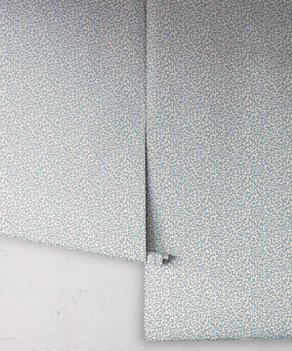 Coral Wallpaper, Periwinkle