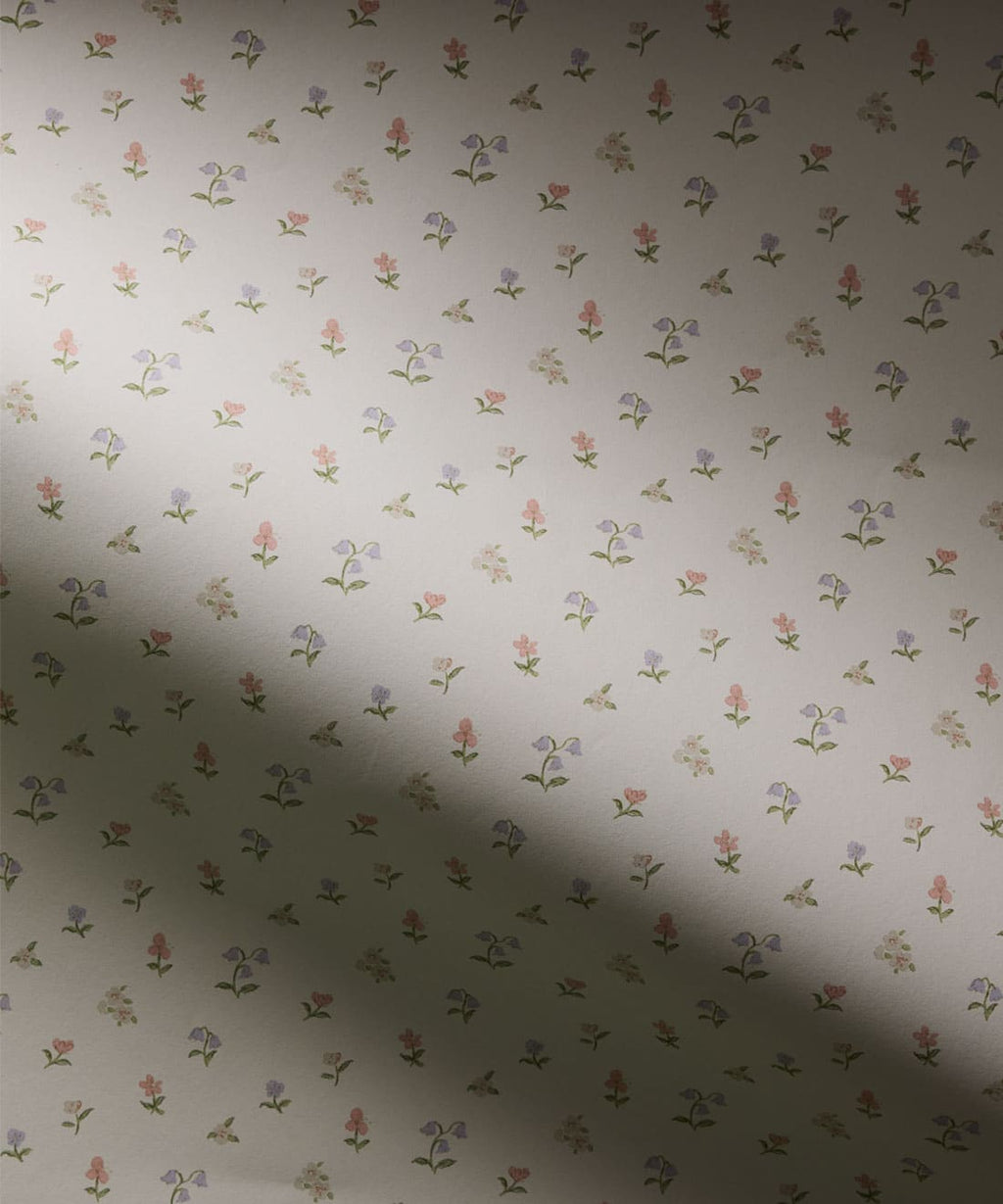 Clara Wallpaper, Blush