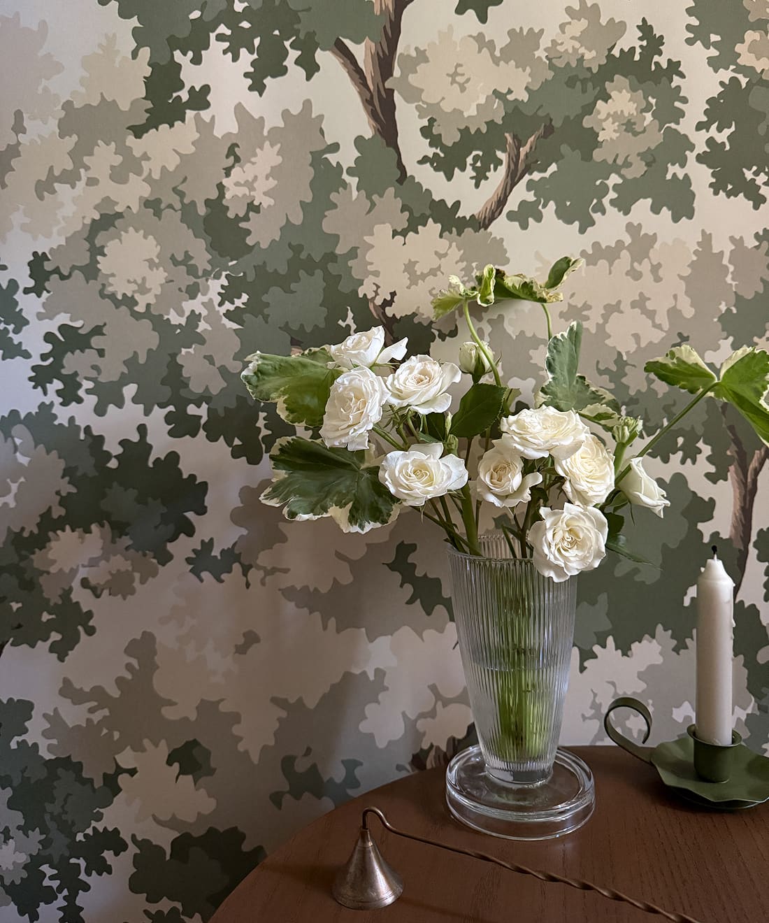 Great Oak Wallpaper, Sage
