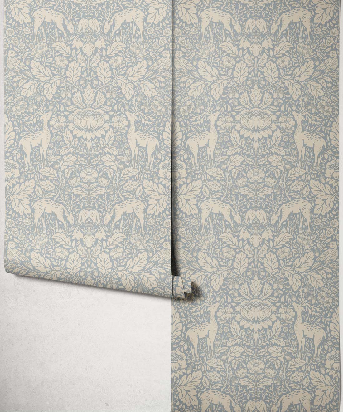 Richmond Wallpaper, Cornflower