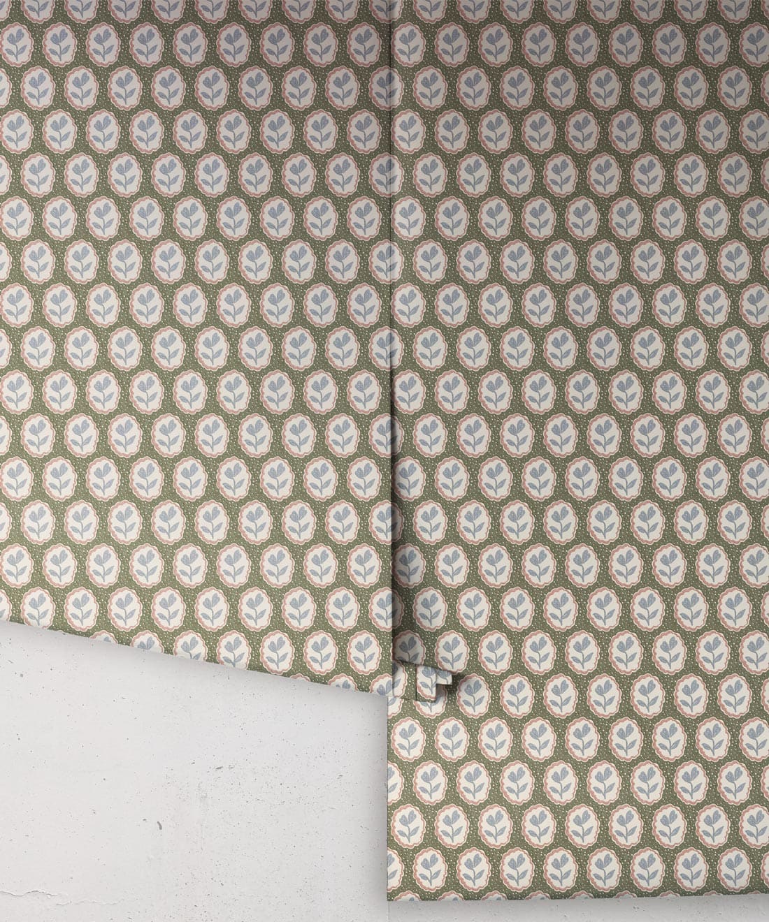Nell Wallpaper, Olive