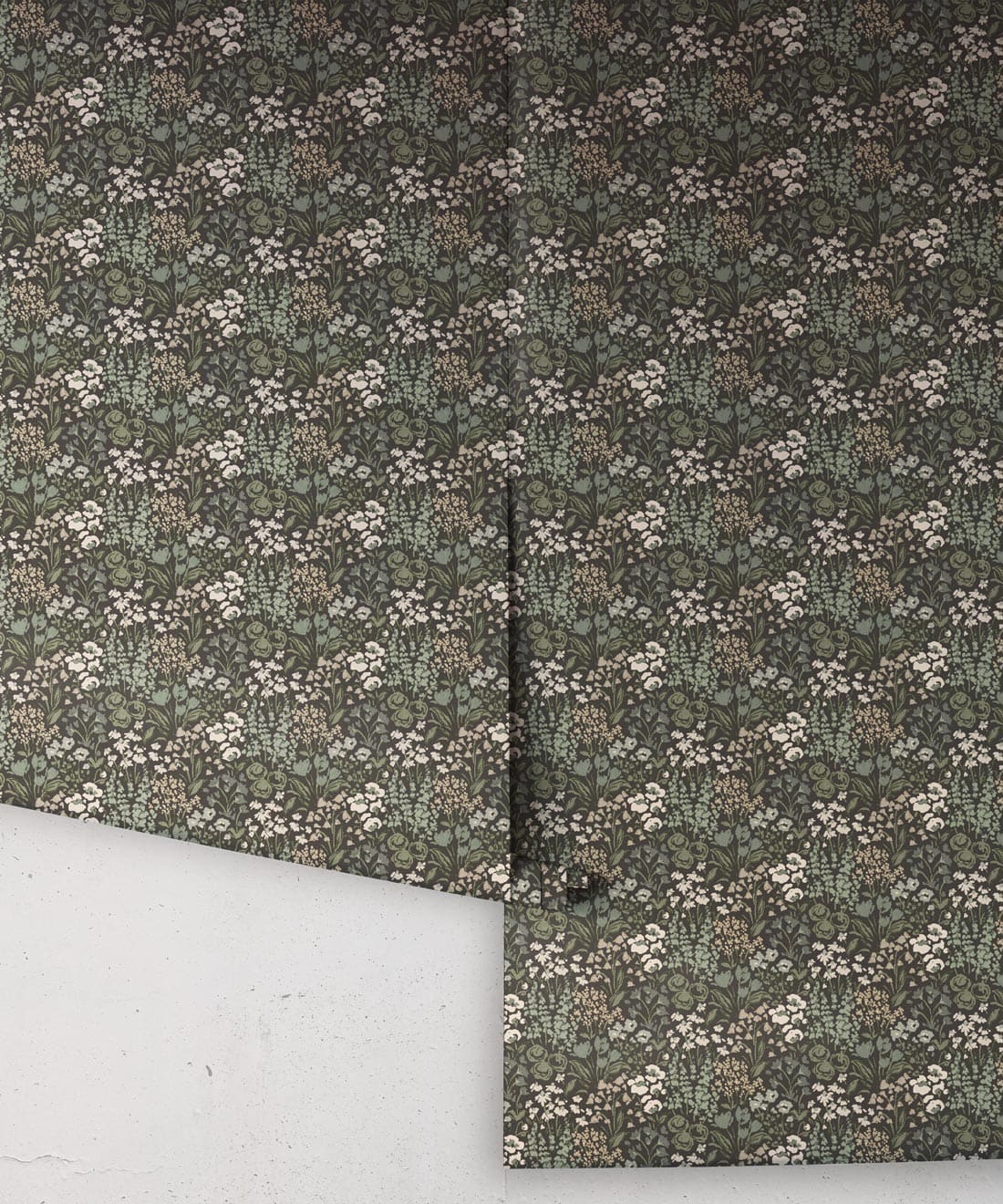 Ophelia Wallpaper, Olive