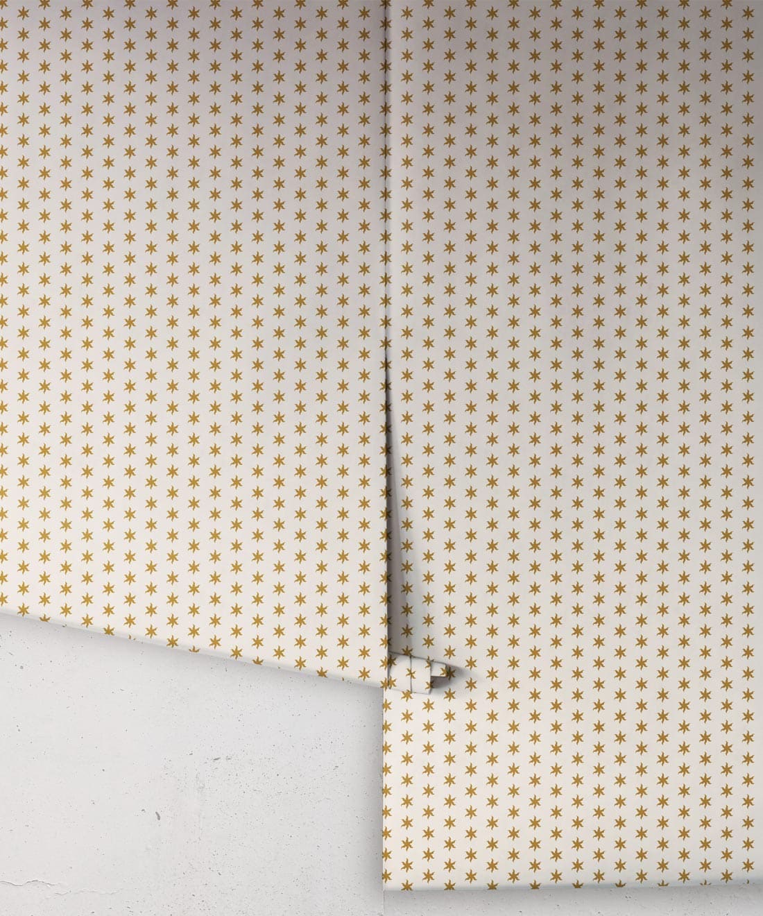 Tudor Star Wallpaper, Gold