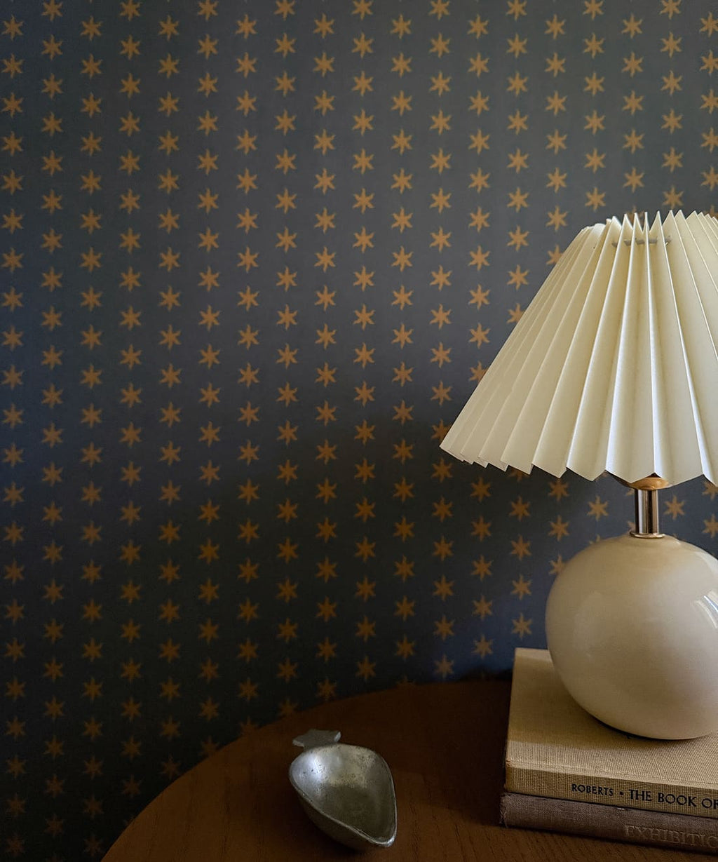 Tudor Star Wallpaper, Hampton