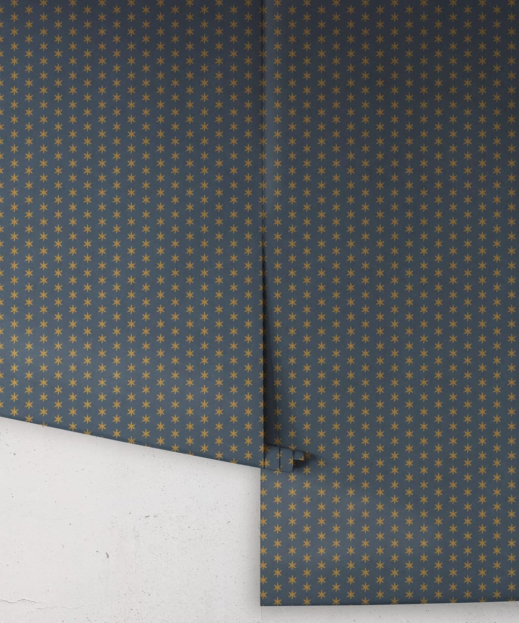 Tudor Star Wallpaper, Hampton