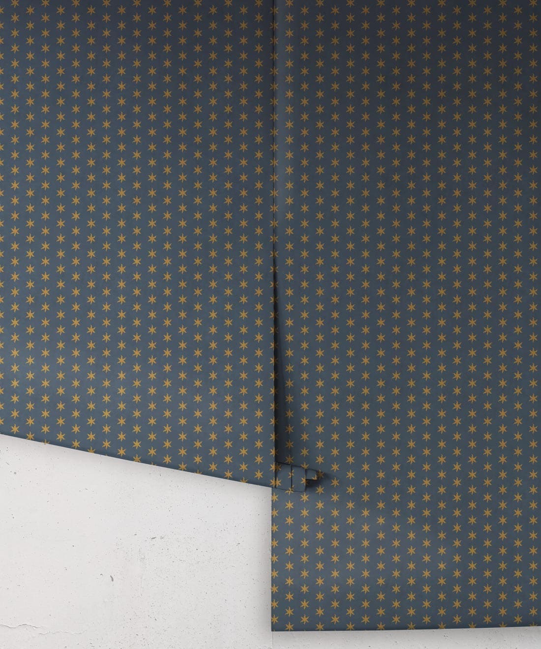 Tudor Star Wallpaper, Hampton