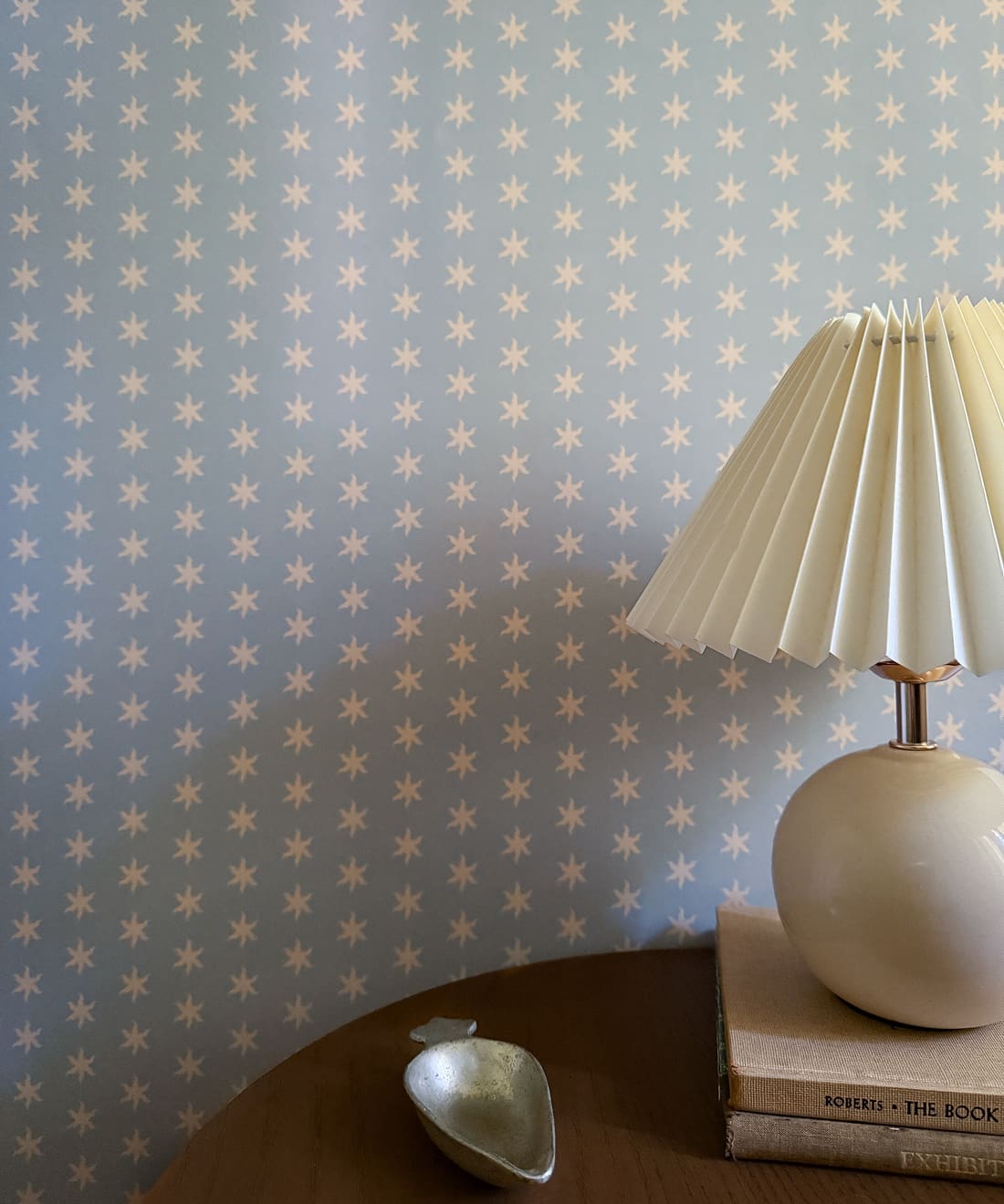 Tudor Star Wallpaper, Periwinkle