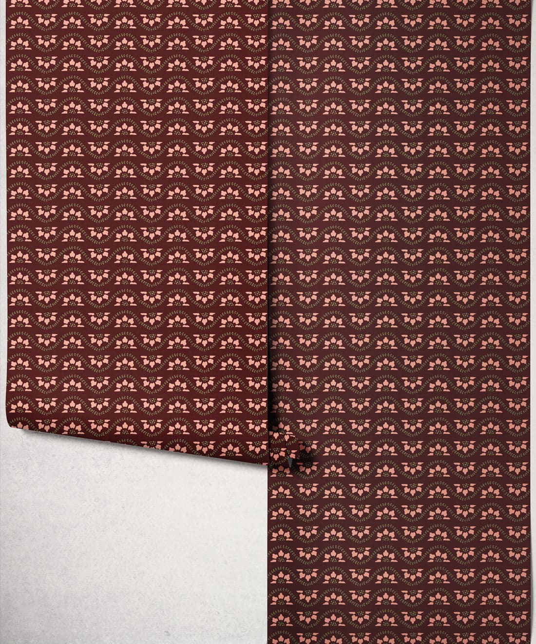 Rosette Wallpaper, Plum