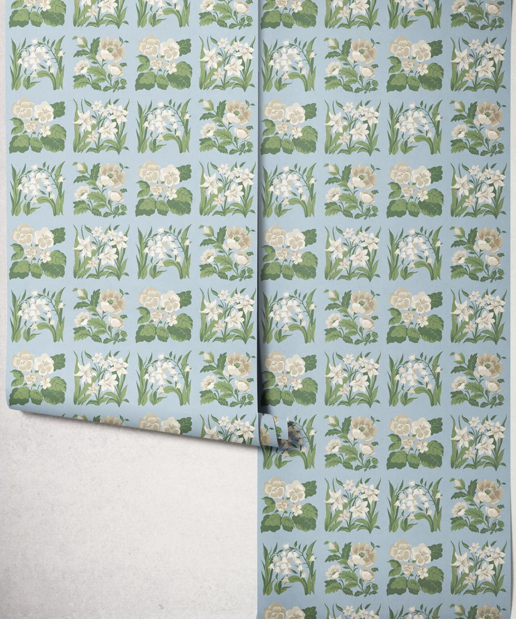 Flower Patch Wallpaper, Powder