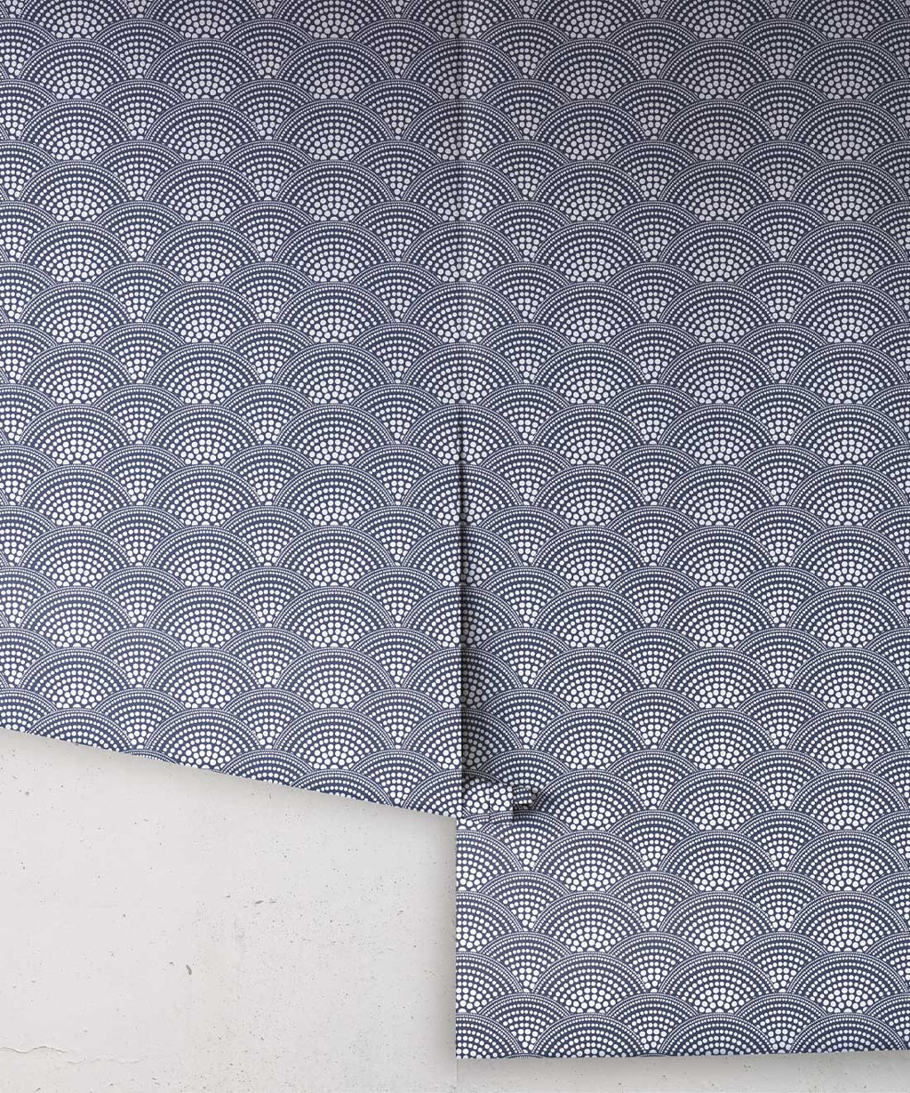 Dot Scallop Wallpaper, Riverbank