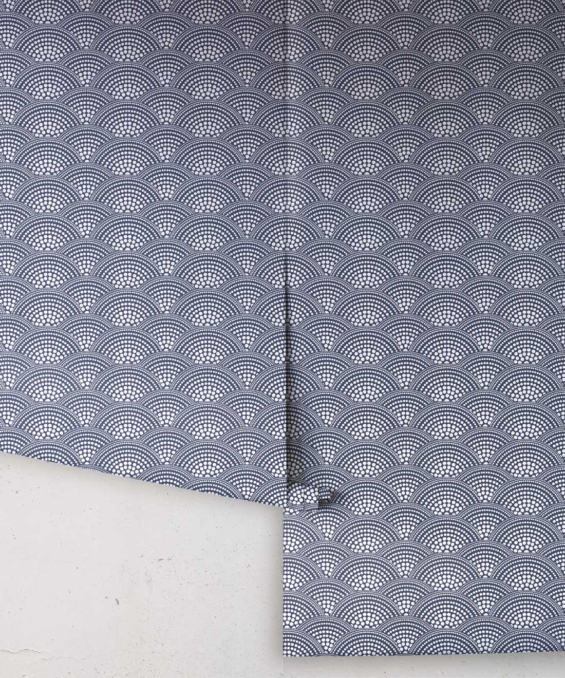 Dot Scallop Wallpaper, Riverbank