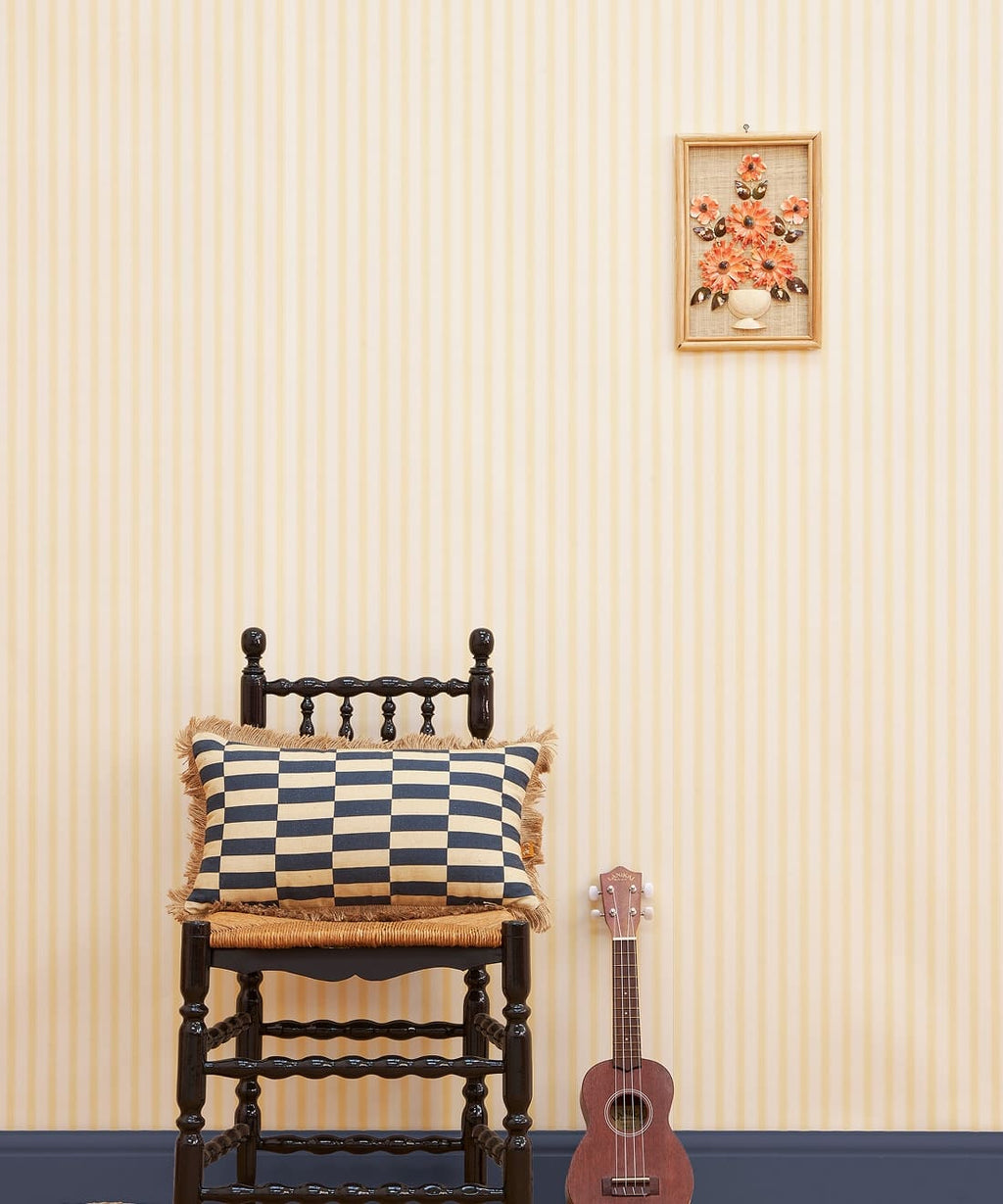 Nanny’s Stripe Wallpaper, Daisy