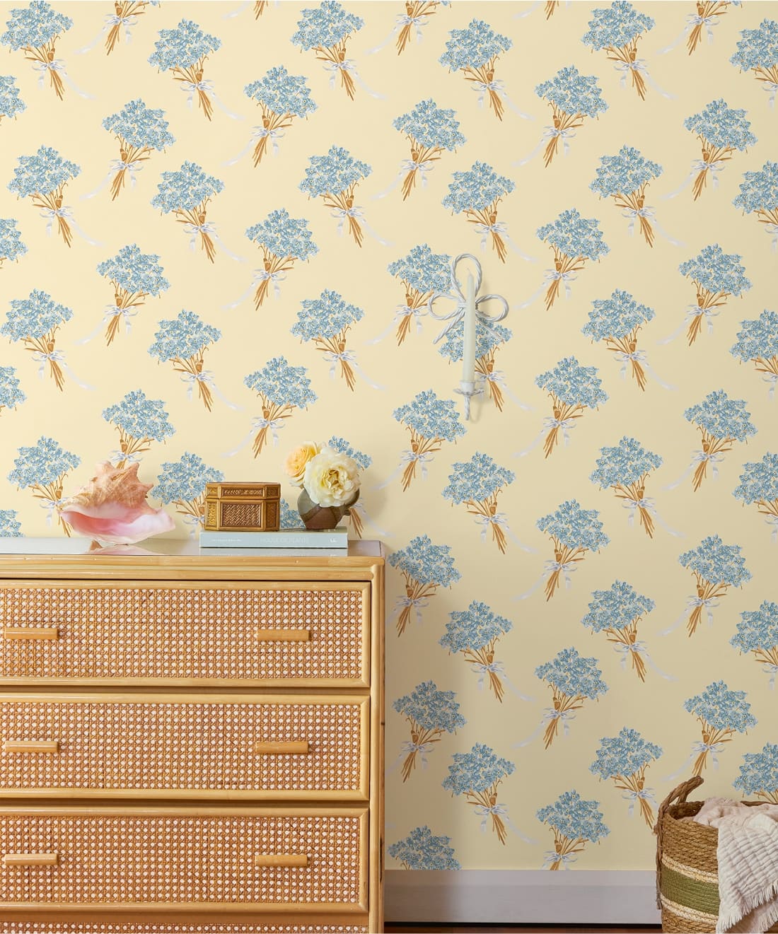 Forget Me Notes Wallpaper, Honey