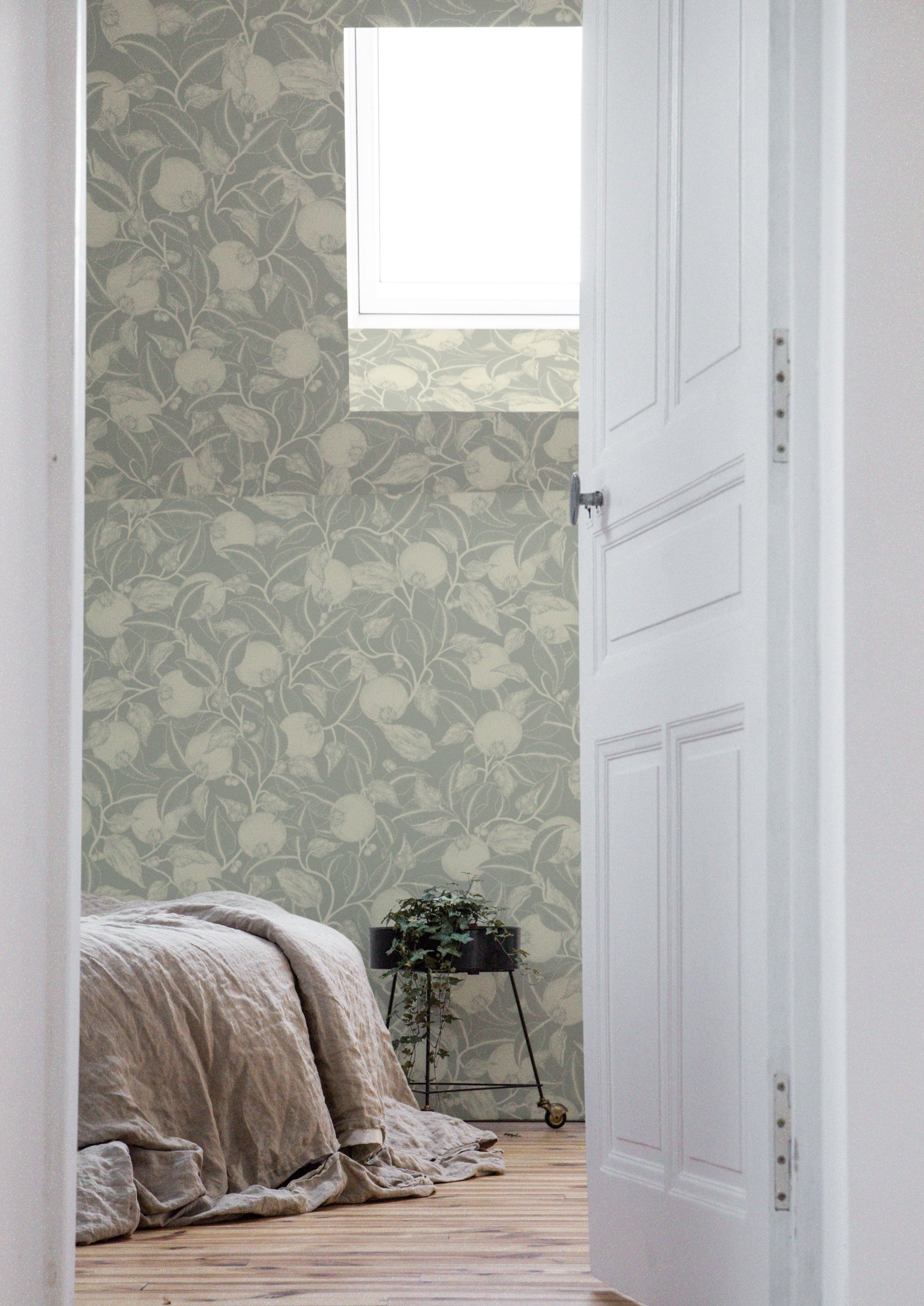 Pomegranate - Grey