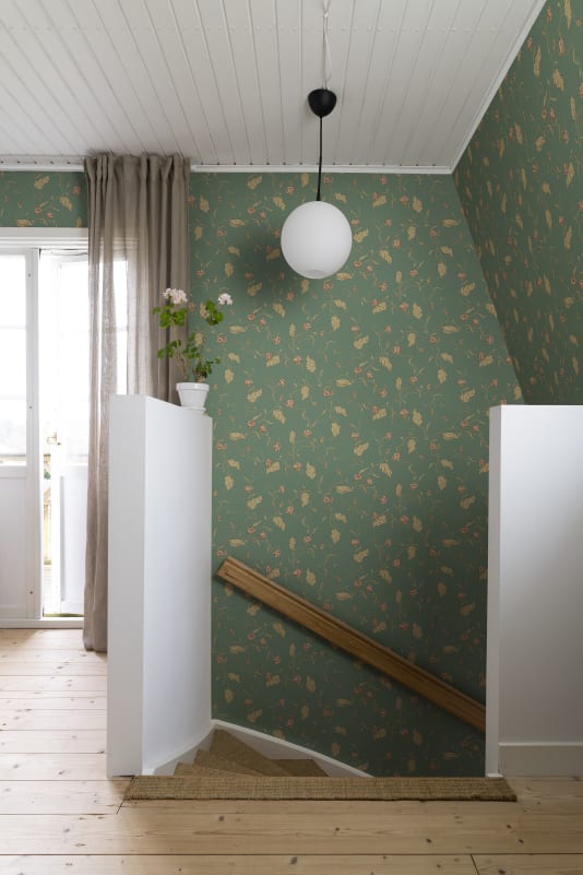 Elmire, Emerald - S10149