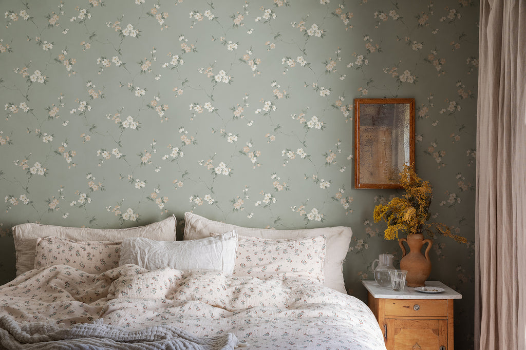 Engla, Sage Green