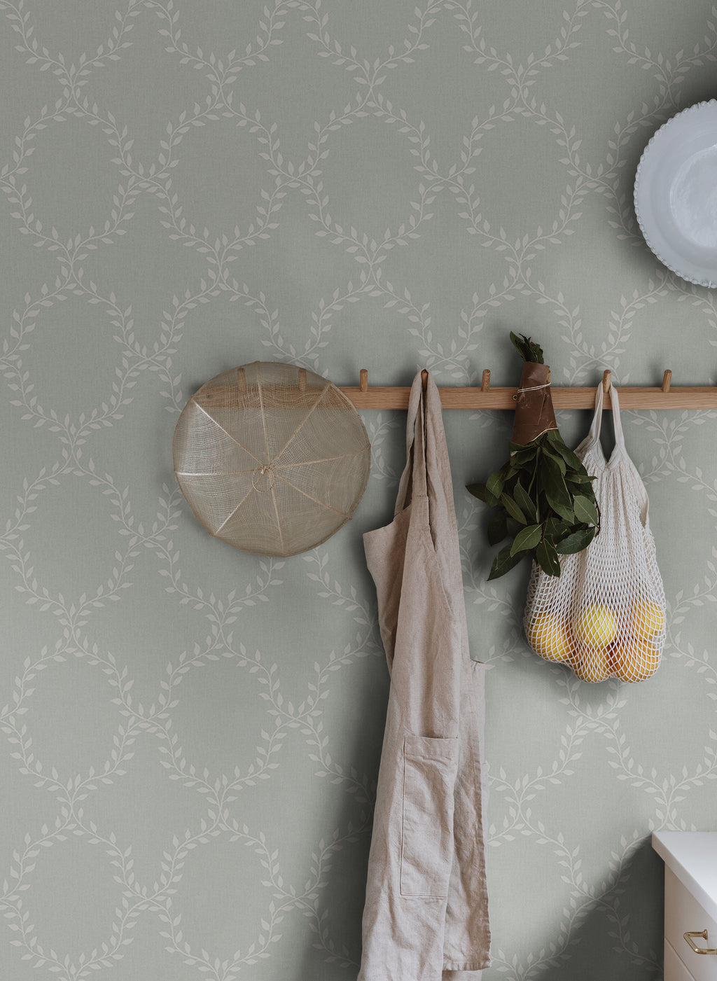 Wilma, Sage Green