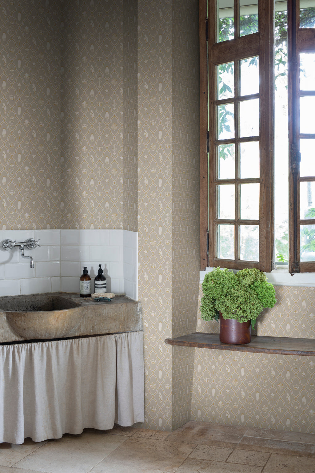 Turtledove Barn, Gray