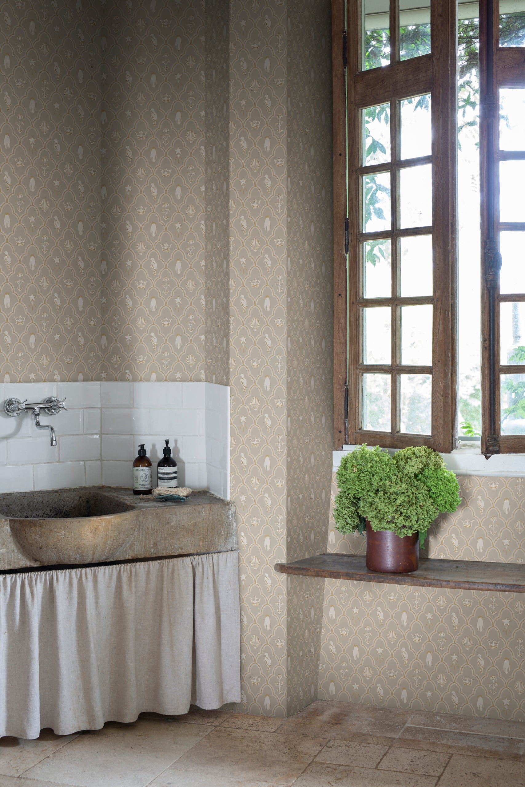 Turtledove Barn, Gray