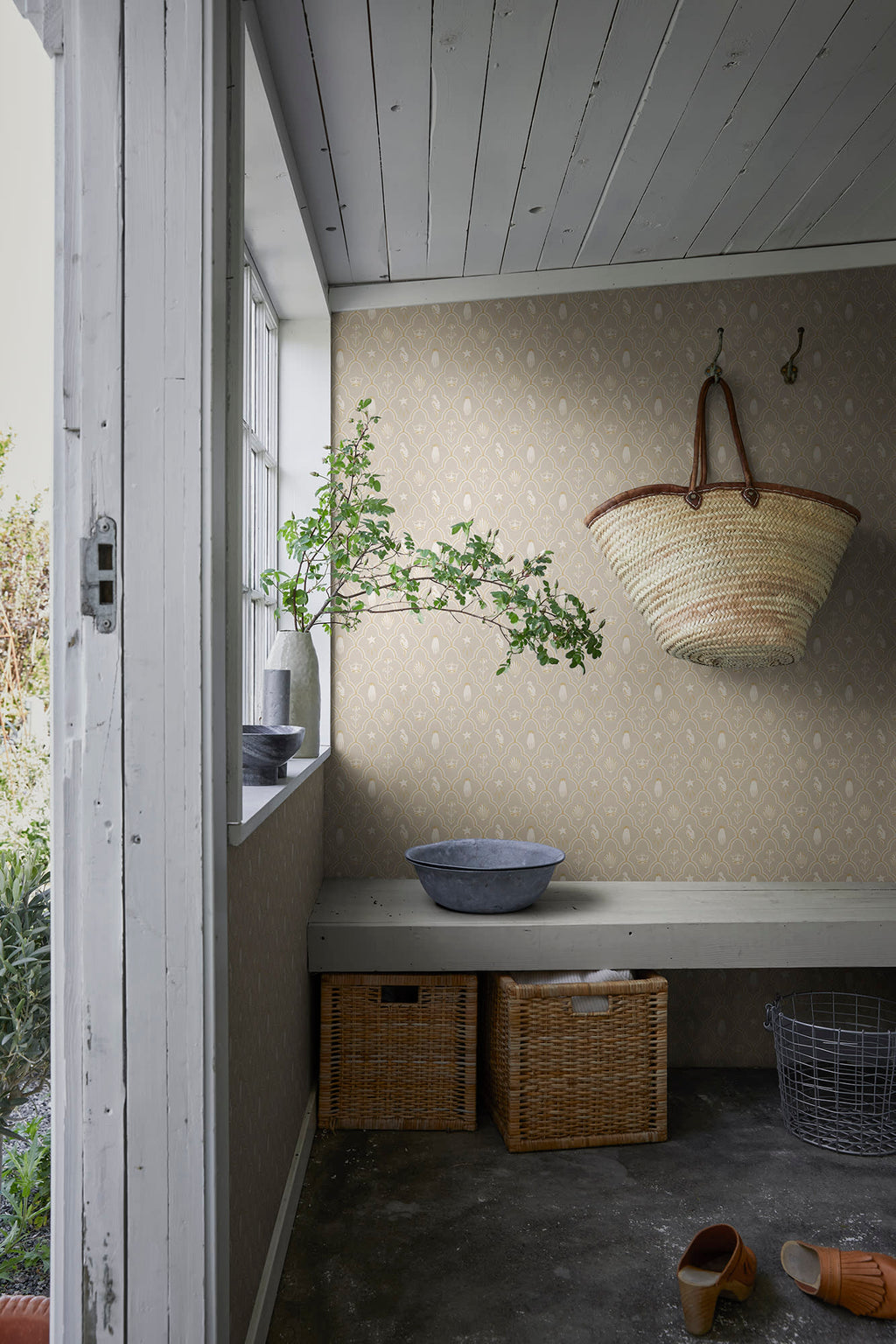 Turtledove Barn, Gray