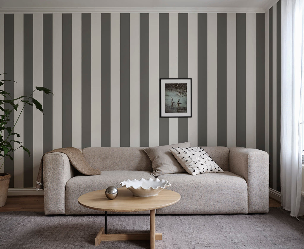Magnus, Dark Gray