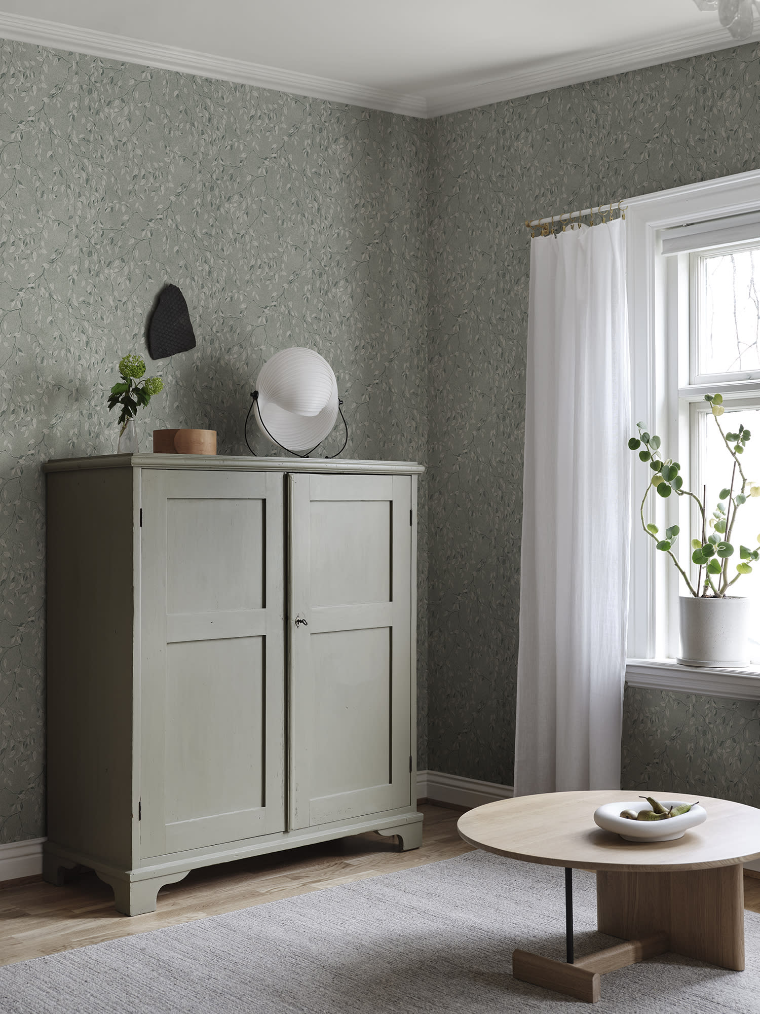Lise, Forest Green