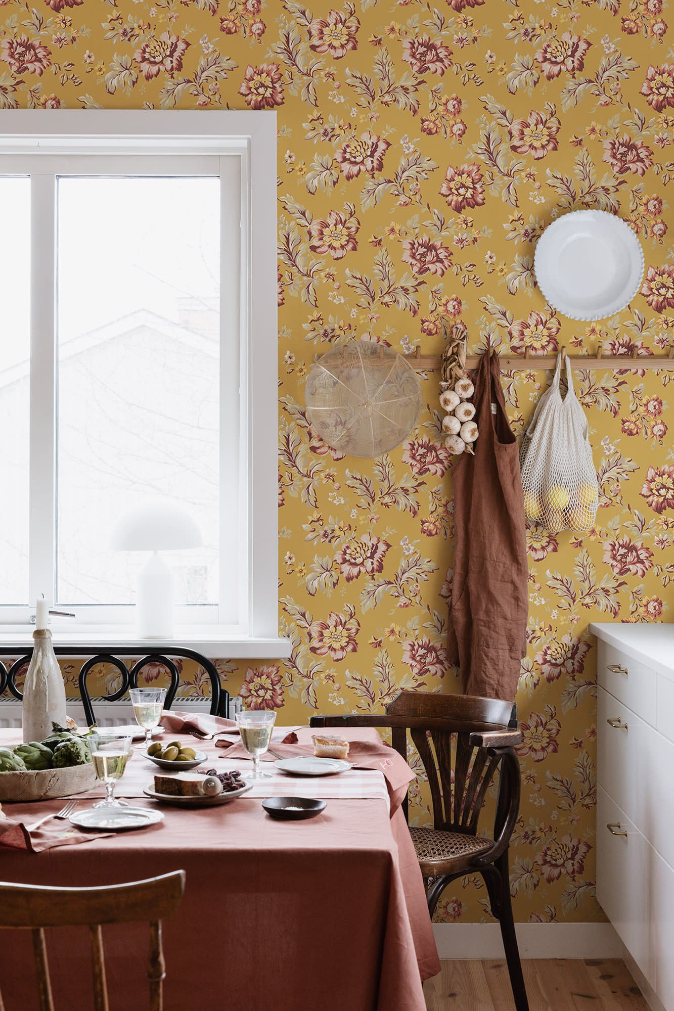 Rosenholm, Yellow