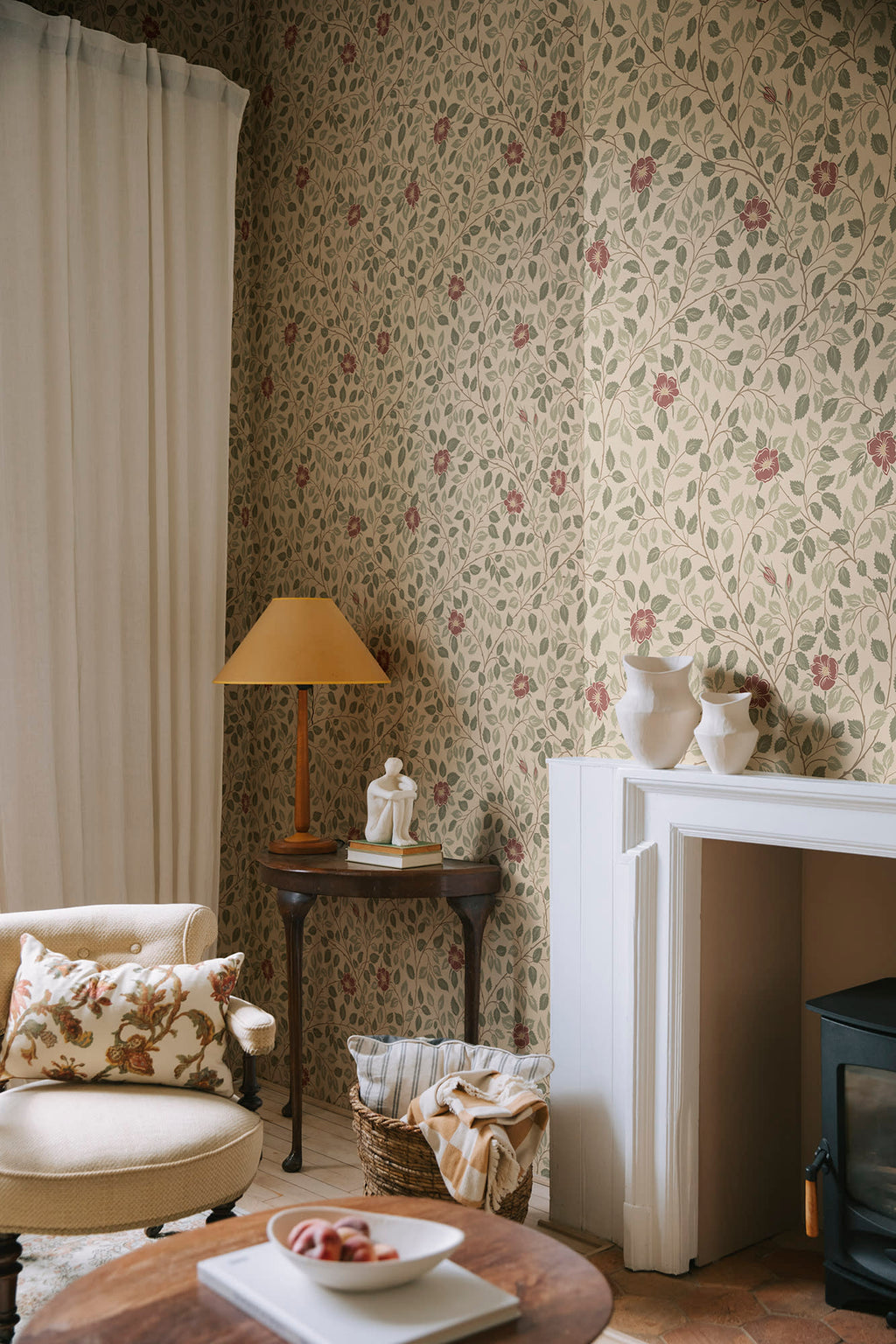 Solliden, Burgundy