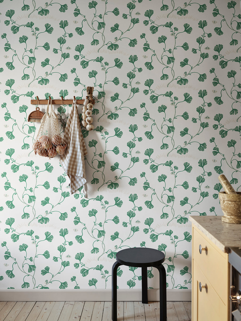 Ebba, Green