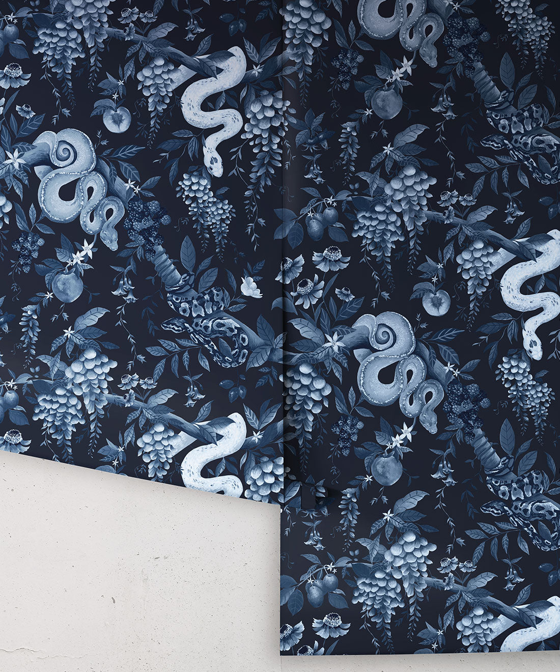 Snake Charmer Wallpaper, Delft