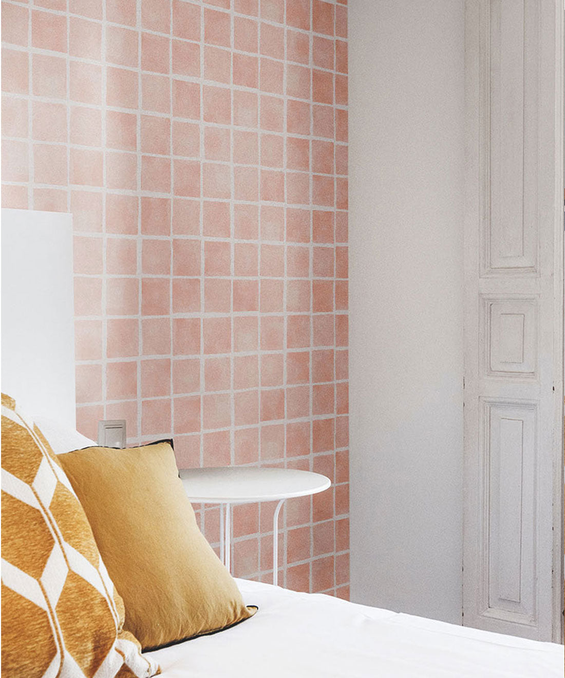 Carrée Wallpaper, Salmon White
