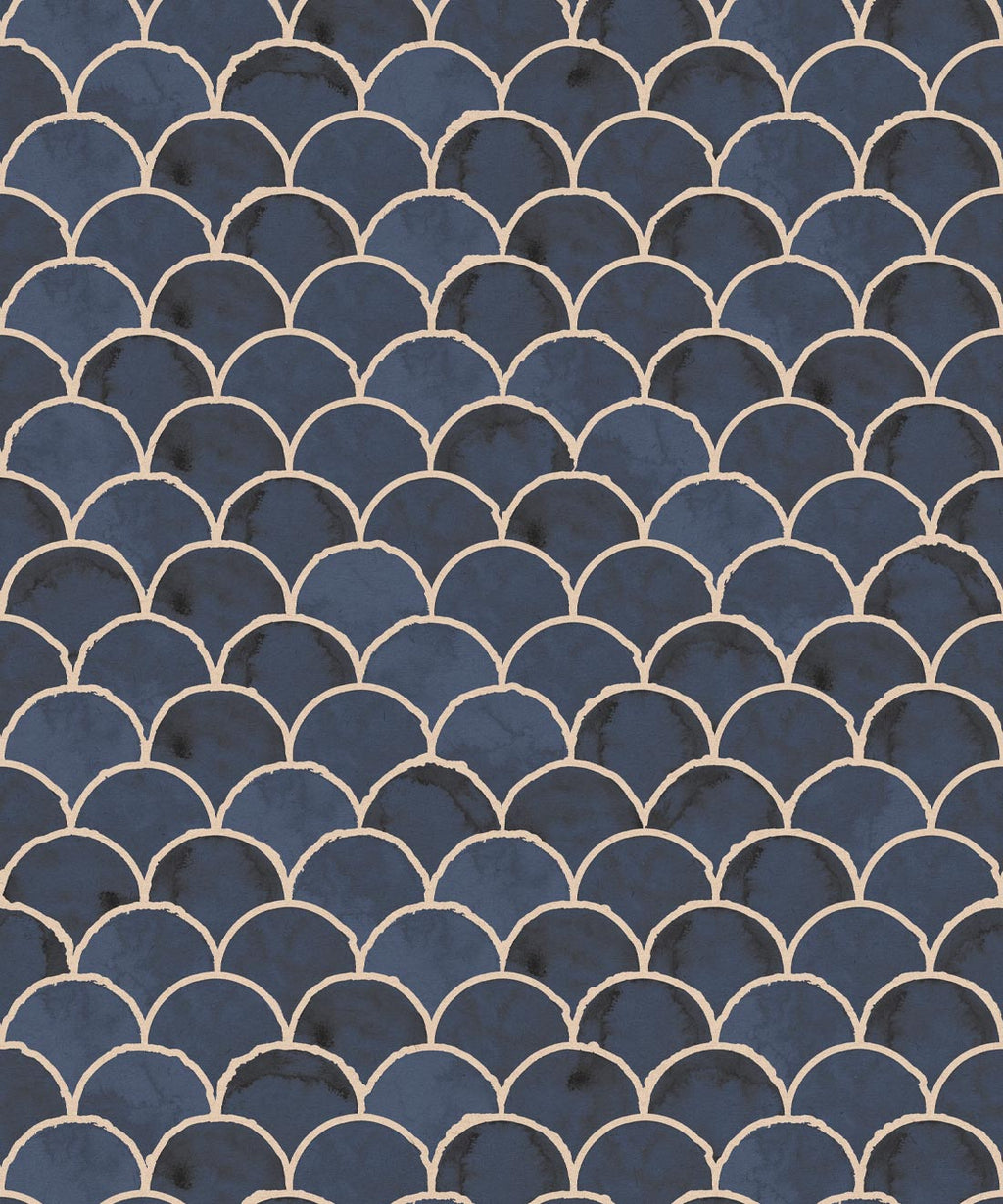 Écailles Wallpaper, Midnight Light Peach