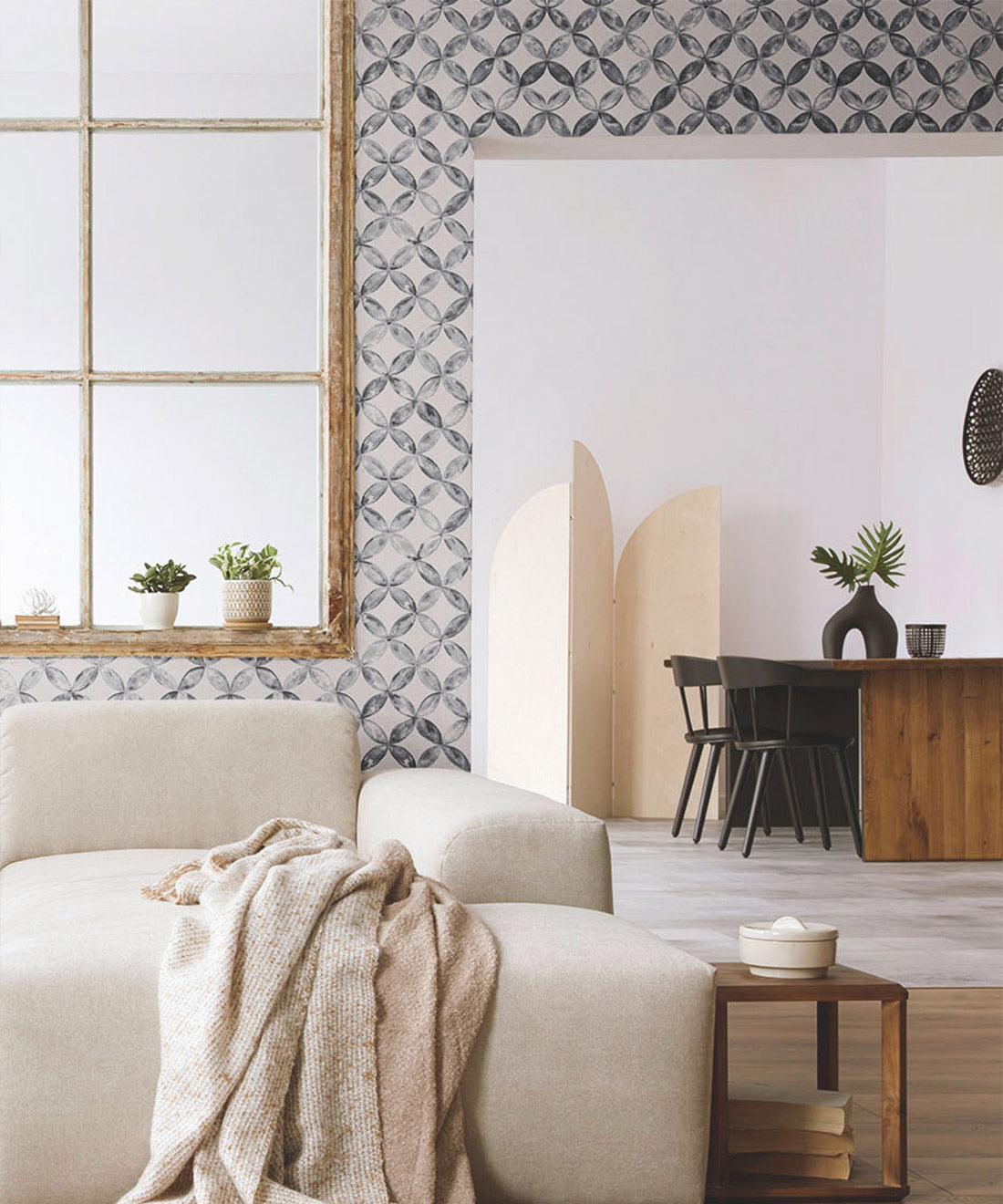 Pétales Deux Wallpaper, Charcoal White