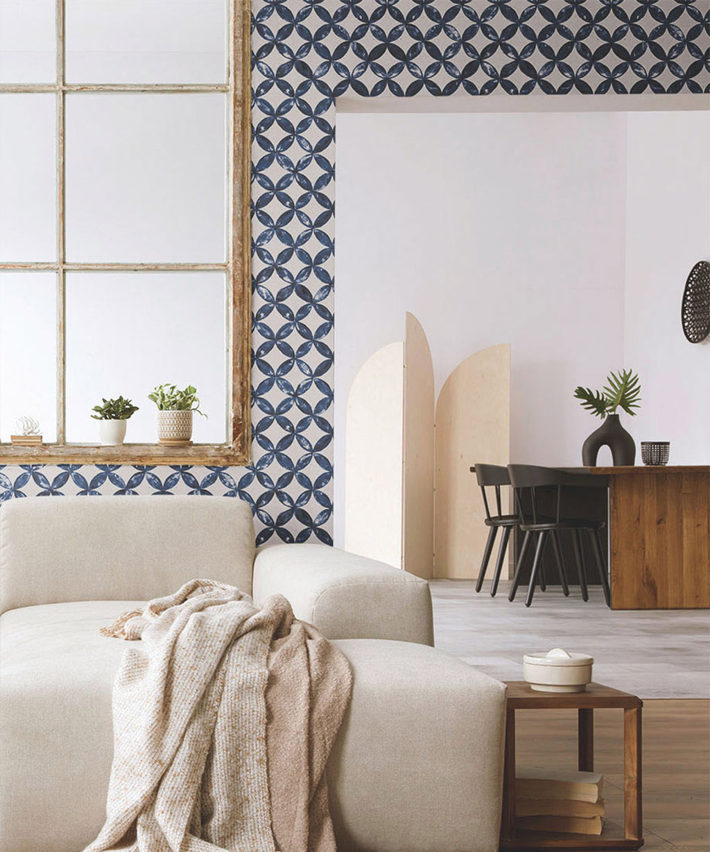 Pétales Deux Wallpaper, Midnight White