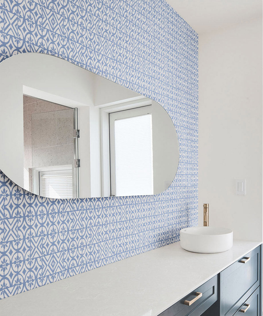 Pétales Trois Wallpaper, Snow Navy