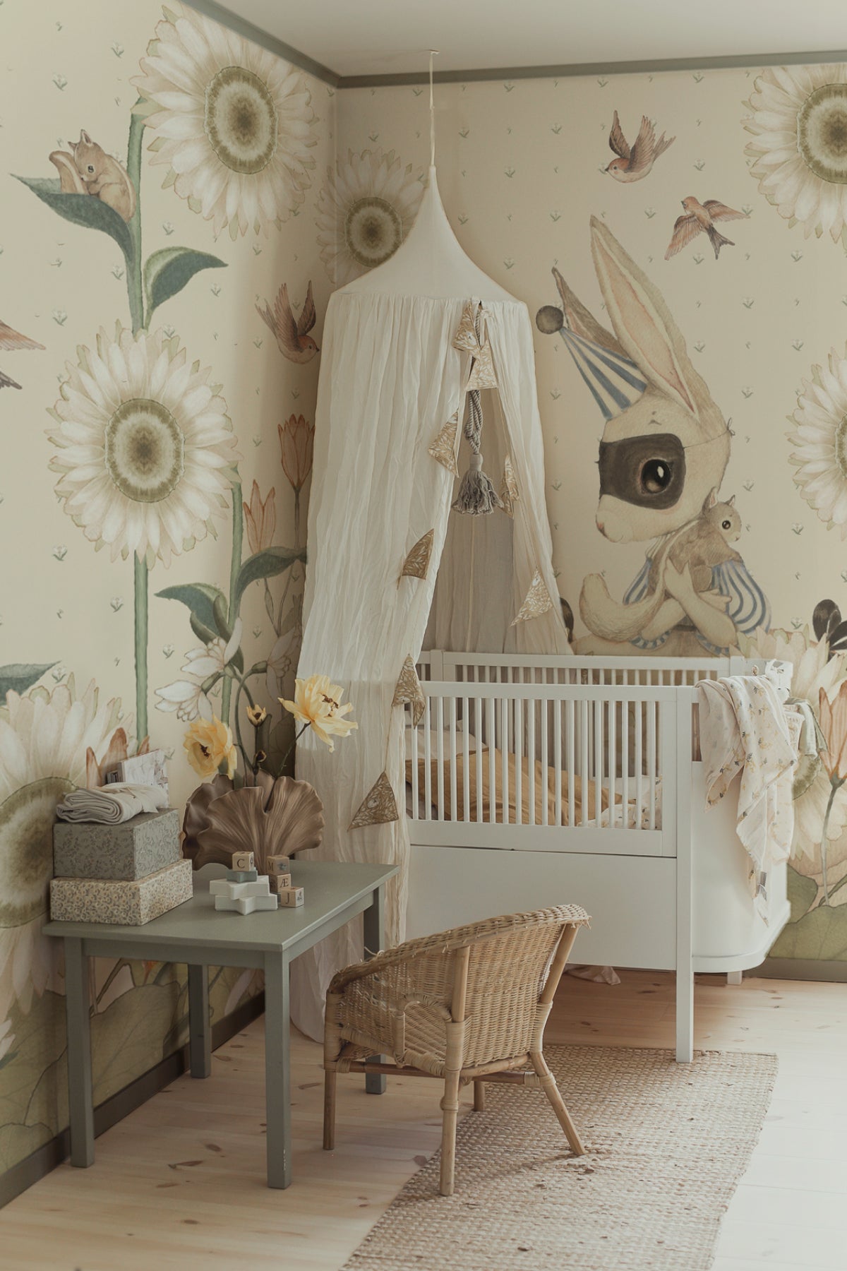 Sunflowers for Gittan – White