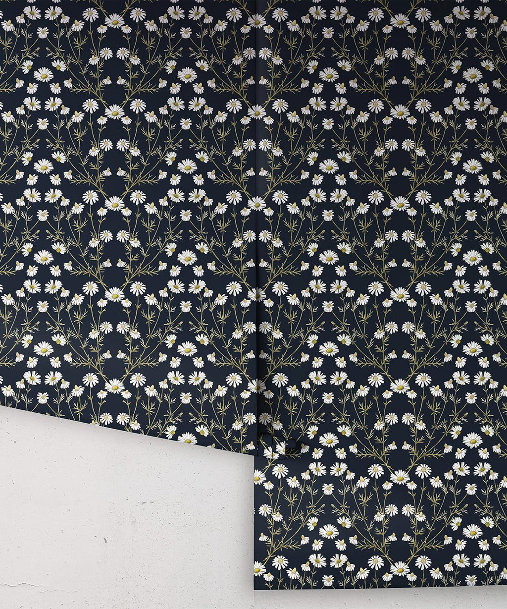 Daisy Damask Wallpaper, Navy