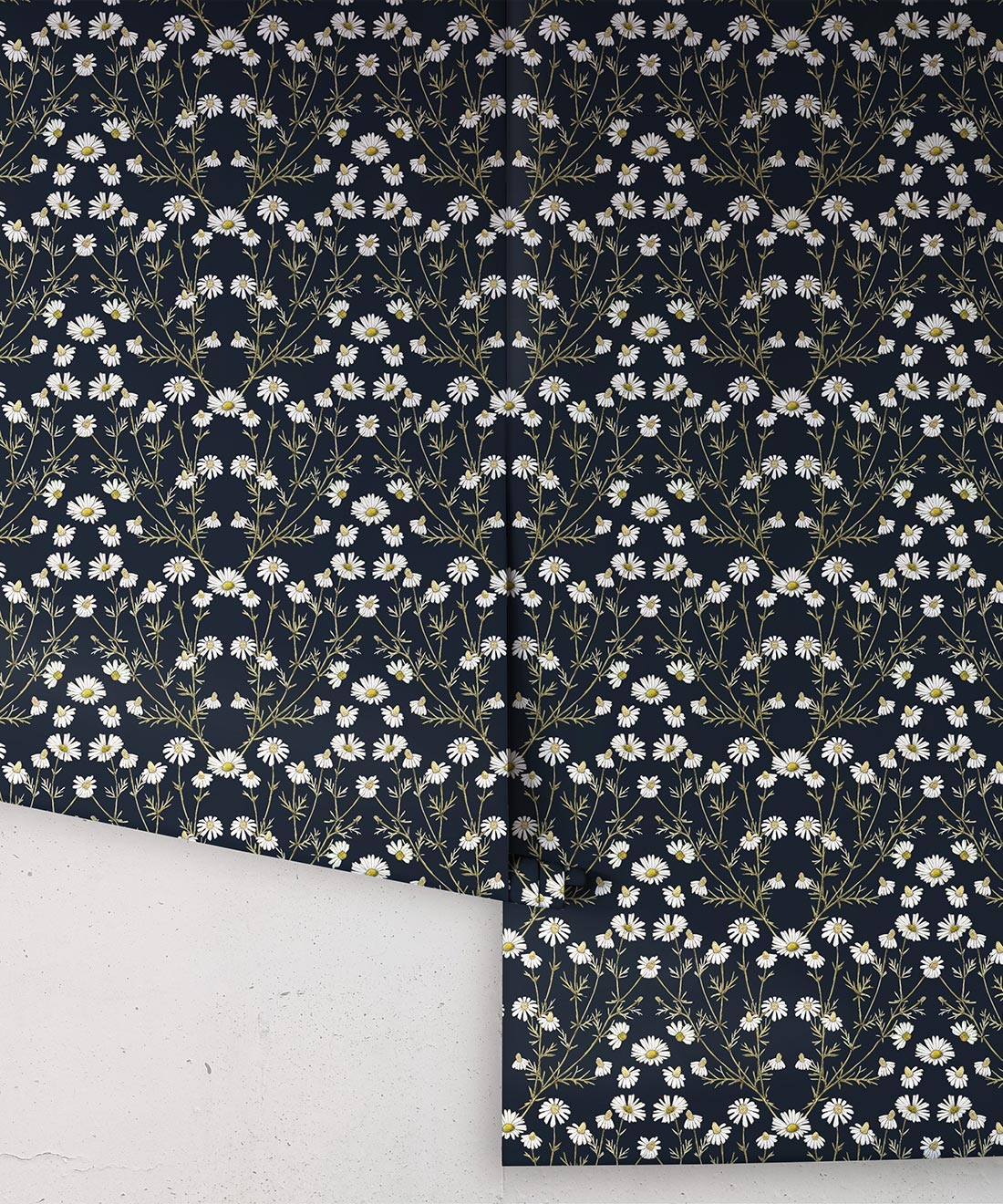 Daisy Damask Wallpaper, Navy