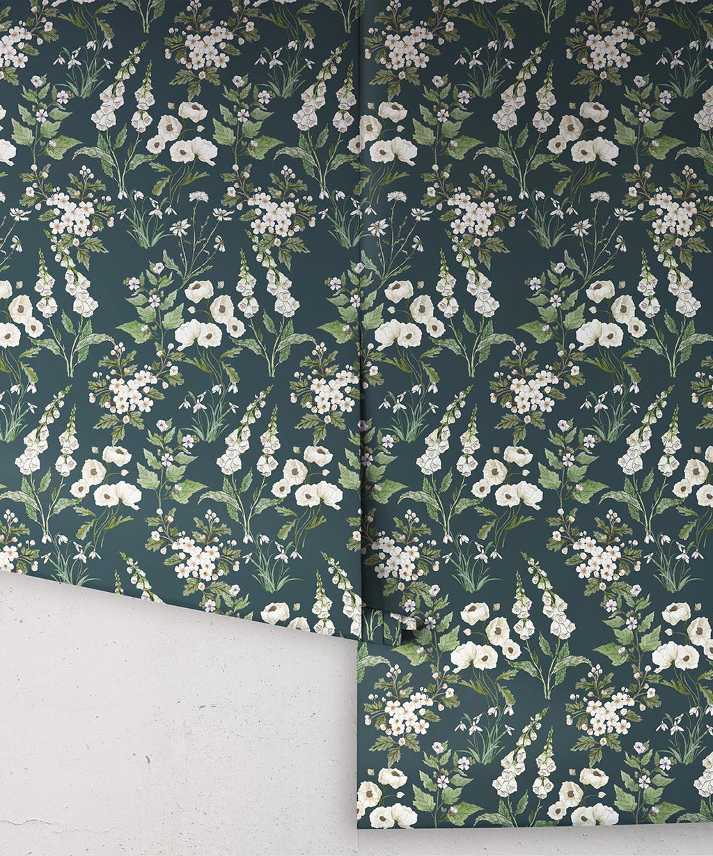Garden Delight Wallpaper, Emerald