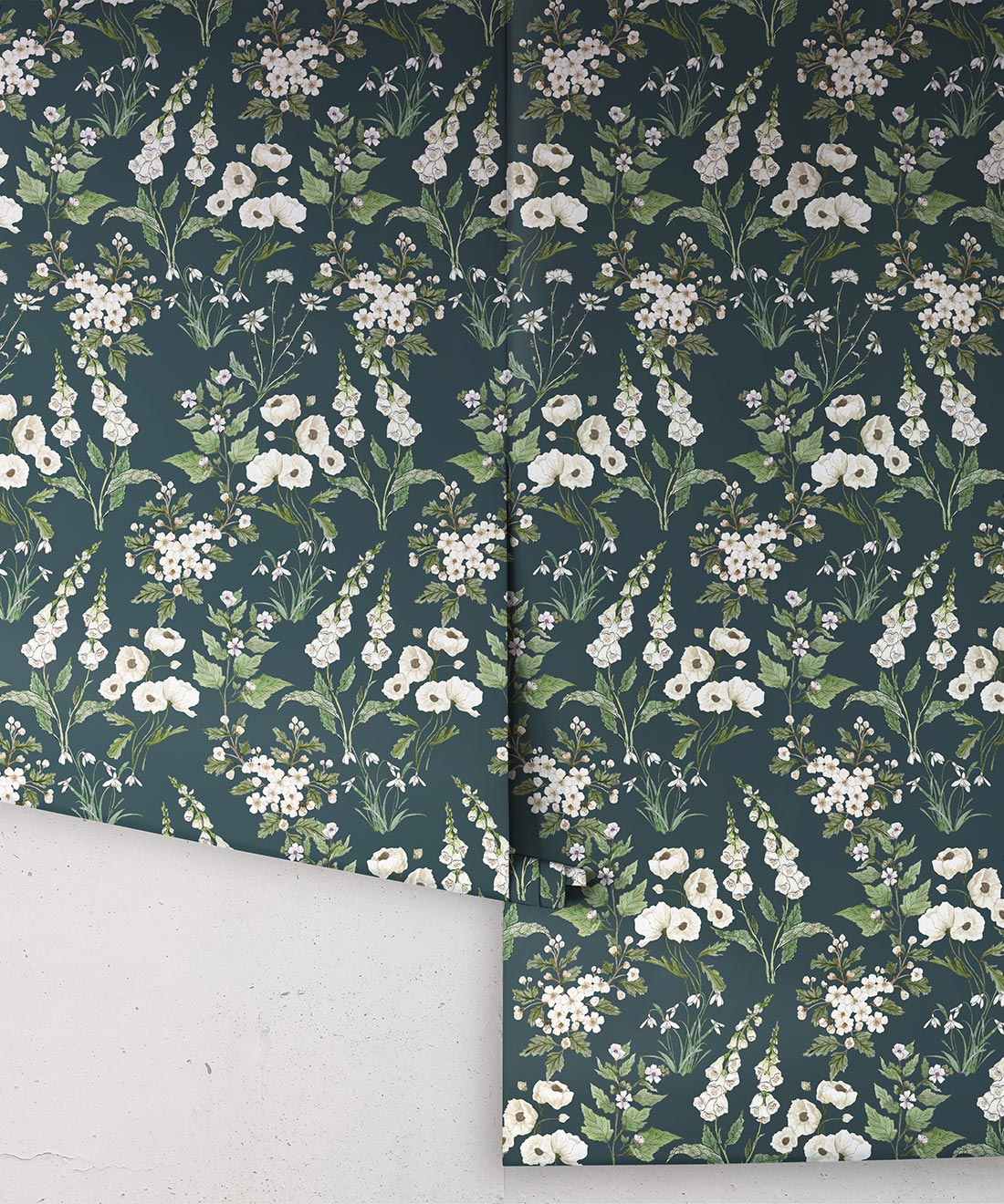 Garden Delight Wallpaper, Emerald