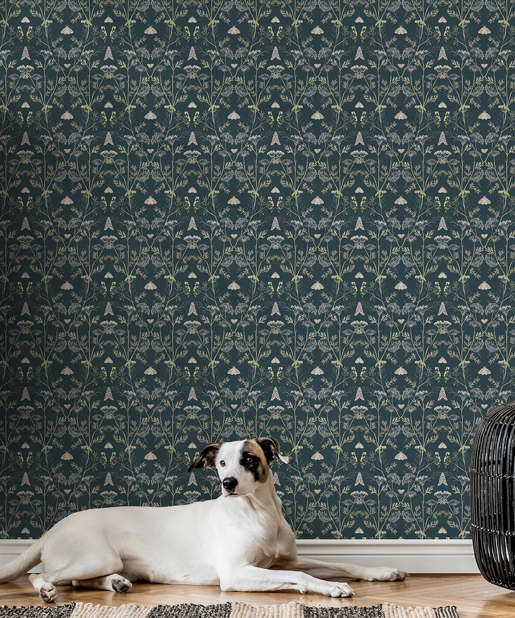 Queen Anne’s Lace Wallpaper, Emerald