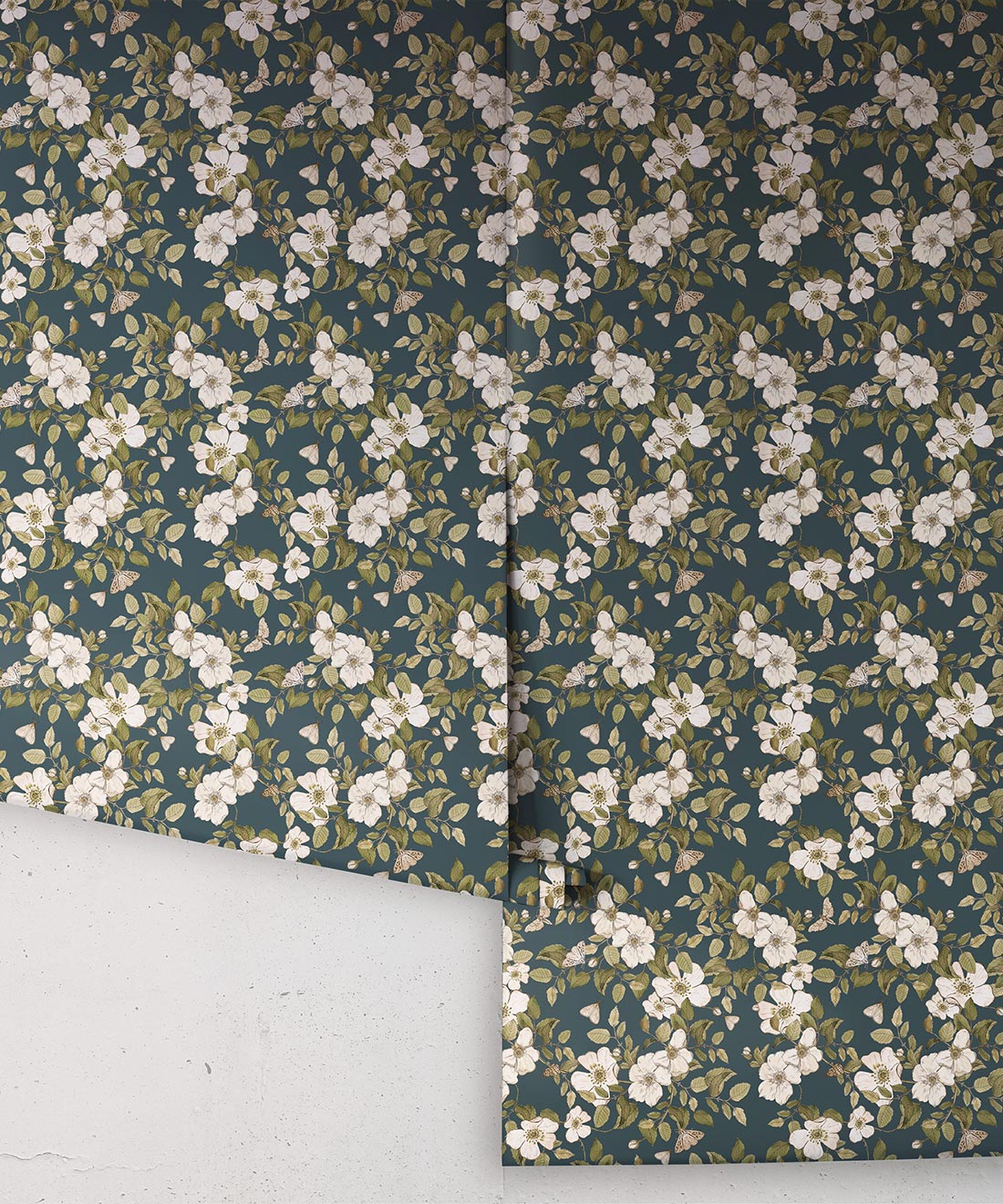Sweet Briar Wallpaper, Emerald