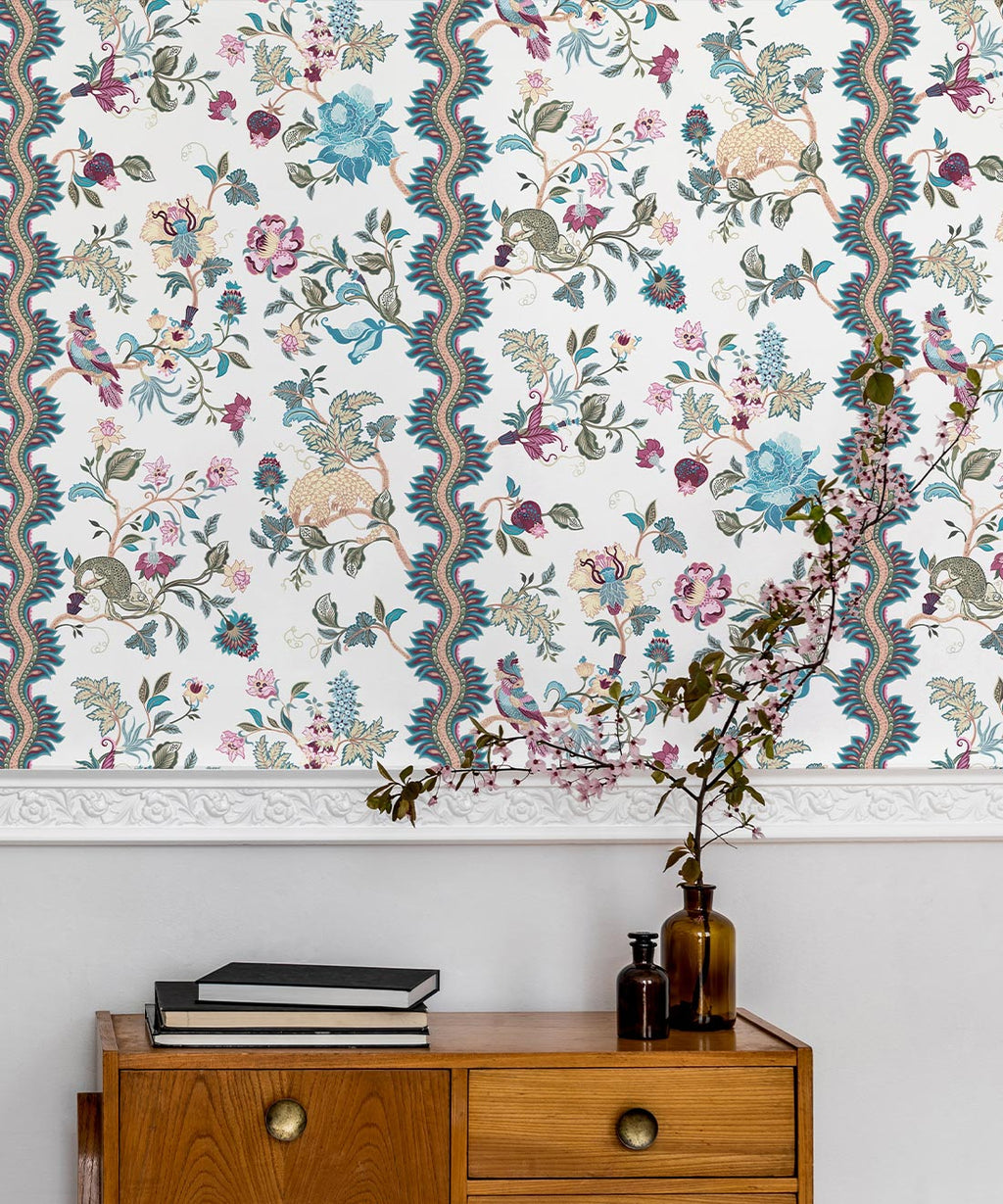 Fantasia Wilds Wallpaper, White