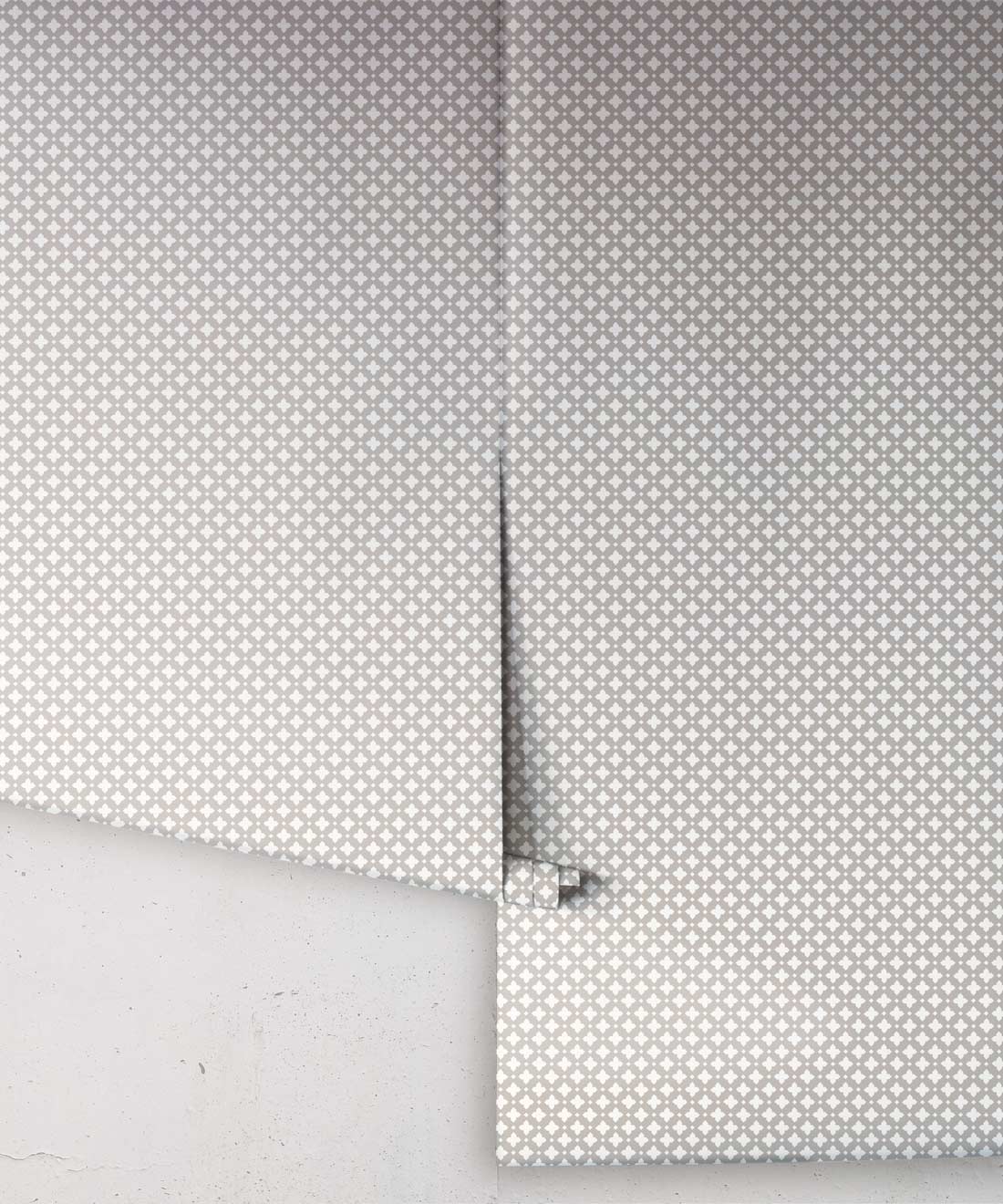 Hudson Wallpaper, Putty