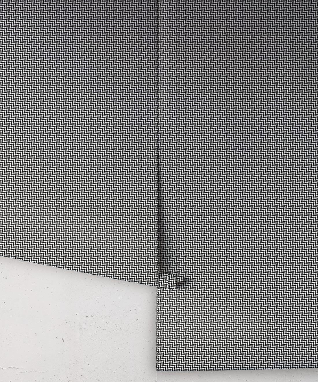Hounds Tooth Wallpaper, Black & White